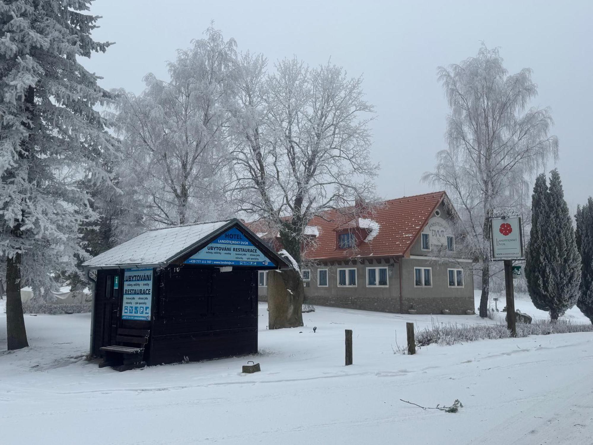 Penzion Landstejnsky Dvur سلافونيتسا المظهر الخارجي الصورة